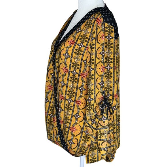 Skylar Jade Womens Blouse Size M Boho Style Yellow Black Floral Print Wrap - Picture 2 of 9